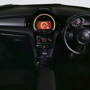 2020 MINI Hatch 1.5 Cooper Classic Hatchback 3dr Petrol Manual Euro 6 (s/s) (136 ps) Hatchback Pe... - Image 3