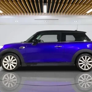 2020 MINI Hatch 1.5 Cooper Classic Hatchback 3dr Petrol Manual Euro 6 (s/s) (136 ps) Hatchback Pe... - Image 5