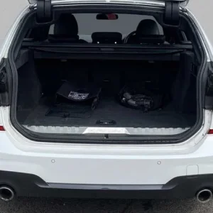 2021 BMW 3 Series 330e M Sport 5dr Step Auto Estate Plug-In Hy Automatic - Image 7