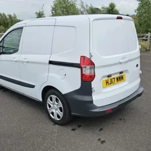 Ford, TRANSIT COURIER, Panel Van, 2017, Manual, 1498 (cc) - Image 5