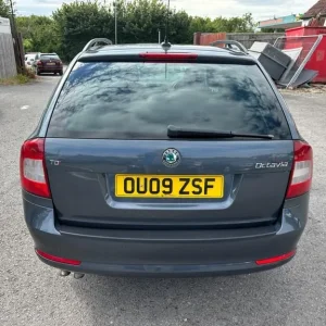 2009 Skoda Octavia 2.0 TDI DSG Estate Diesel - Image 5