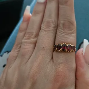 18ct gold garnet ring for sale - Image 2