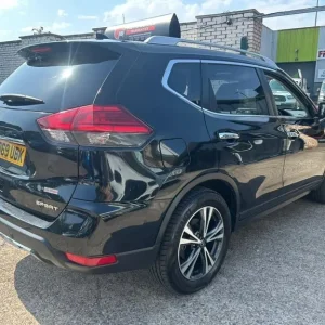 2019 Nissan X-Trail 1.3 DIG-T N-Connecta DCT Auto Euro 6 (s/s) 5dr ESTATE Petrol Automatic - Image 5