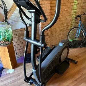 Cross trainer
