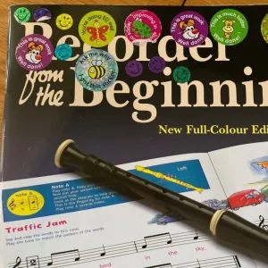 New recorder and used book - Image 6