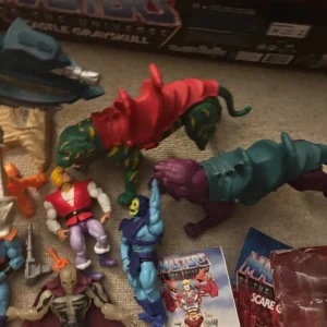 Castle Grayskull and He-man figures - Image 7