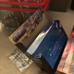 Castle Grayskull and He-man figures - Image 8