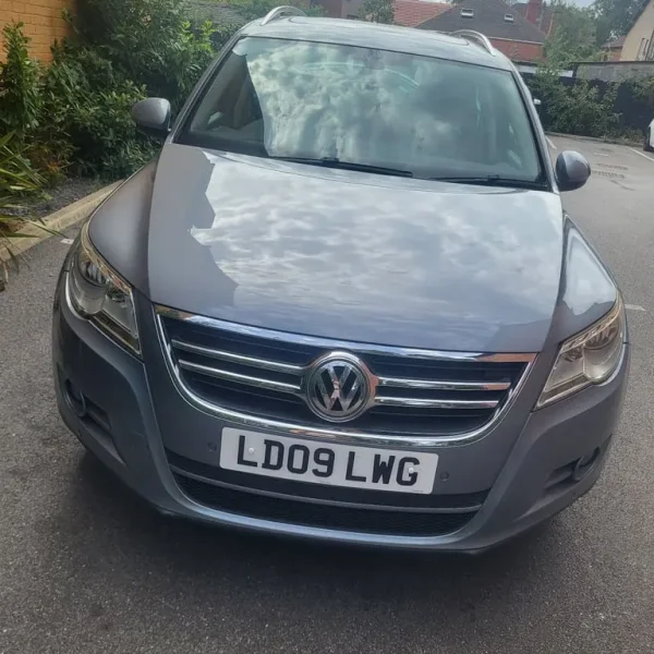 Volkswagen, TIGUAN, Estate, 2009, Manual, 1968 (cc), 5 doors