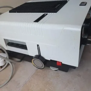 Paximat de Luxe Vintage 35mm Slide Projector plus extras - Image 2