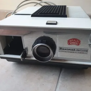 Paximat de Luxe Vintage 35mm Slide Projector plus extras