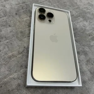 Iphone 14 pro max 128gb £460 256gb £500 unlocked with warranty - Image 2