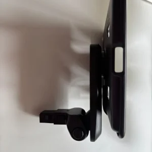 Genuine Landrover Clik and Go I pad air 1&2 holder. As new - No box - Image 2