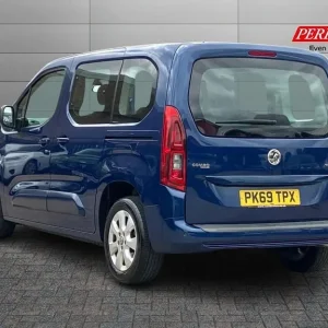 2019 Vauxhall Combo Life 1.5 Turbo D 130 Energy 5dr Auto Estate DIESEL Automatic - Image 2