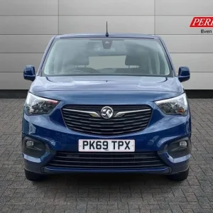 2019 Vauxhall Combo Life 1.5 Turbo D 130 Energy 5dr Auto Estate DIESEL Automatic - Image 4