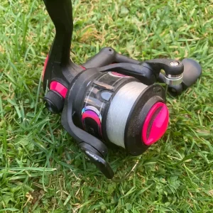 Pink fishing rod and reel - Image 2