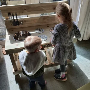 Classic mud kitchen - Image 2