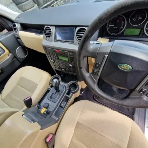 2005 Land Rover Discovery 2.7 Td V6 S 5dr Auto ESTATE Diesel Automatic - Image 8