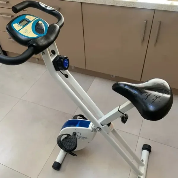 Davina Mc Call exercise bike