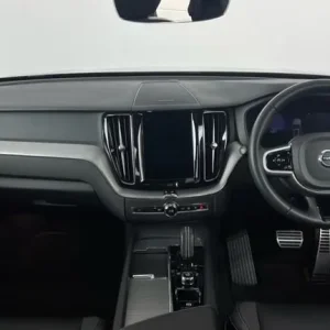 2022 Volvo XC60 B5 R-Design, Mild Hybrid(360 Camera, Harman Kardon, Panroof, Tints) Estate Petrol... - Image 5