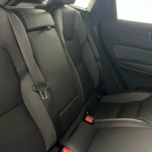 2022 Volvo XC60 B5 R-Design, Mild Hybrid(360 Camera, Harman Kardon, Panroof, Tints) Estate Petrol... - Image 6