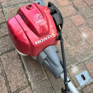 Honda UMK 425 UE 4-Stroke Petrol Strimmer and Brushcutter with Bike Handle - Image 3