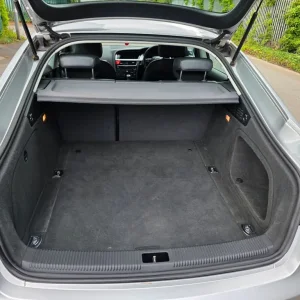 Audi, A5, Hatchback, 2010, Manual, 1968 (cc), 5 doors - Image 6