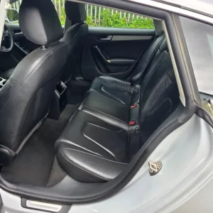 Audi, A5, Hatchback, 2010, Manual, 1968 (cc), 5 doors - Image 8