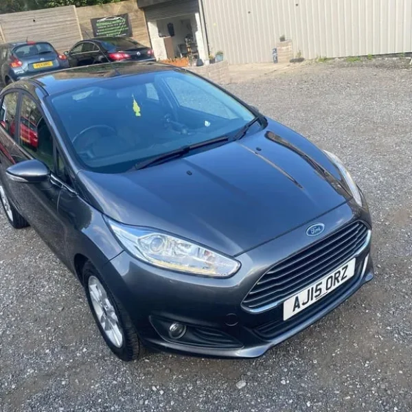 2015 Ford Fiesta 1.25 Zetec Euro 6 5dr HATCHBACK Petrol Manual