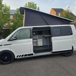 2020 Volkswagen Transporter 2.0 TDI 150 Highline Van 4MOTION PANEL VAN DIESEL Manual - Image 4