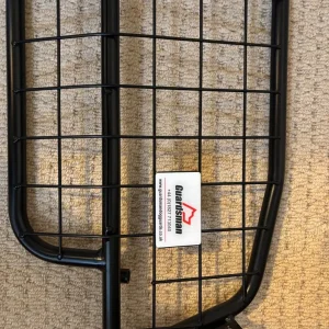 Guardsman dog guard for VW Tiguan - Image 2