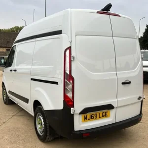 2020 Ford Transit Custom 2.0 280 EcoBlue Panel Van 5dr Diesel Manual L1 H2 Euro 6 (130 ps) Panel ... - Image 5