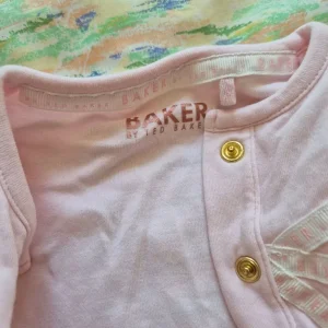 16 baby grows - Image 2