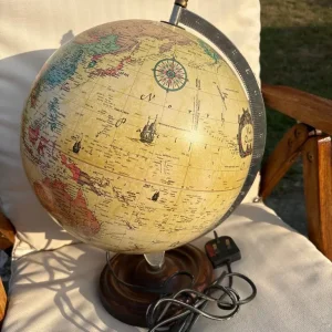 World Globe - Image 5