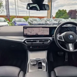 2022 BMW 3 Series 330e M Sport Touring ESTATE Petrol/Electric Hybrid Automatic - Image 5