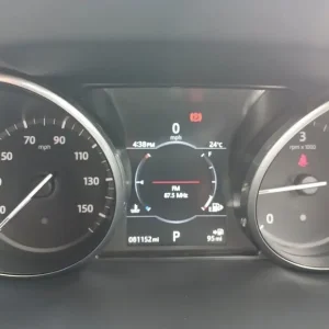 2016 Land Rover Discovery Sport 2.0 TD4 HSE Dynamic Lux SUV 5dr Diesel Auto 4WD Euro 6 (s/s) (180... - Image 4