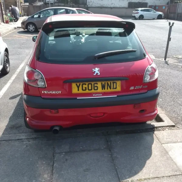 Peugeot, 206, Hatchback, 2006, Manual, 1398 (cc), 3 doors