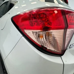 2014 Honda HR-V 1.5 i-VTEC SE CVT Euro 6 (s/s) 5dr HATCHBACK Petrol Automatic - Image 8