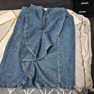 Denim skirt (size 16) - Image 2