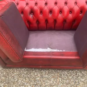 Original “Club” Chesterfield sofa - Image 5