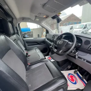 2022 Vauxhall Vivaro 2900 1.5d 100PS Sportive H1 Van PANEL VAN Diesel Manual - Image 8