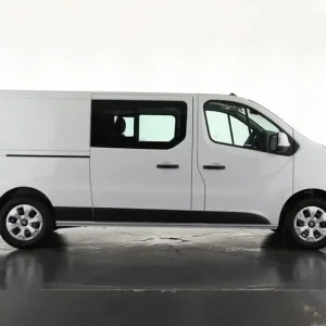 2025 Renault Trafic LL30 Blue dCi 130 Advance Crew Van Crew Van Diesel Manual - Image 4