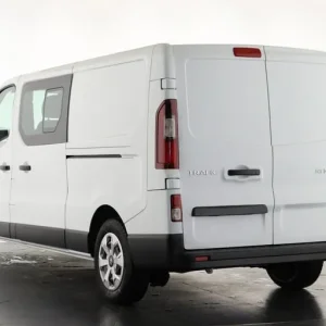 2025 Renault Trafic LL30 Blue dCi 130 Advance Crew Van Crew Van Diesel Manual - Image 8