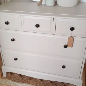 Stunning Stag Minstrel 5 drawer chest, vintage dresser - Image 3