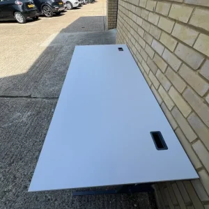2 office tables 1800mm x 800mm - Image 2