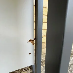 2 office tables 1800mm x 800mm - Image 4