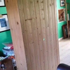 Solid pine bookcase, very heavy! - Image 2