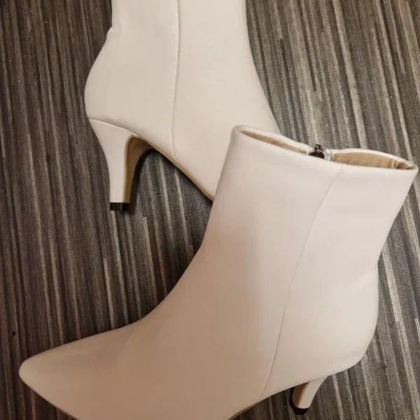 New shein boots size 3