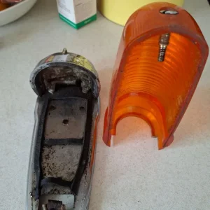 Leyland /Bedford/ Bristol indicator light - Image 2