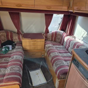 Swift challenger 500se fixed bed - Image 6