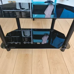 Black glass TV stand - Image 2